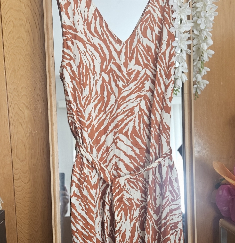 Gap dress brand new without tag size xl vink belted 100% cotton with pockets